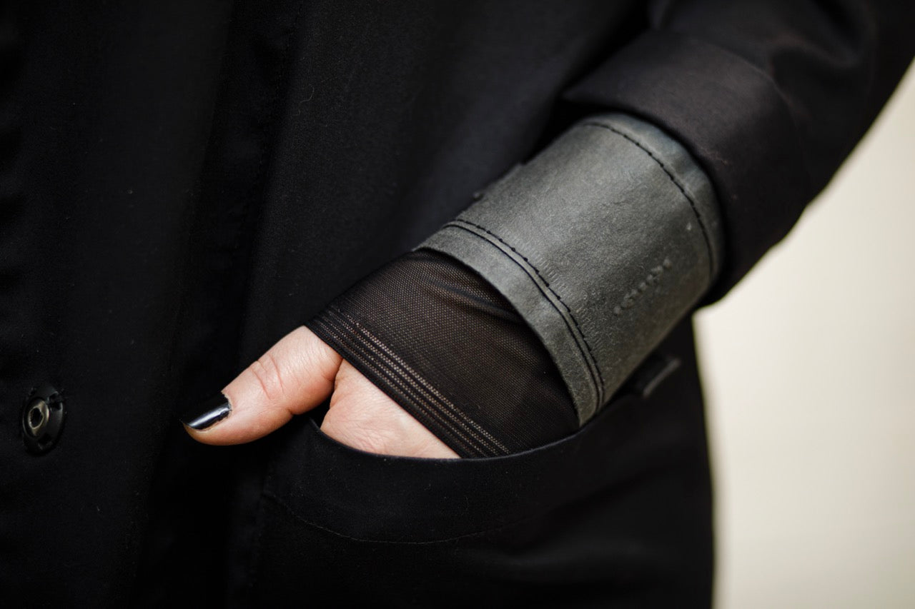 Fiilii accessories rokassprādze ar regulējamu izmēru uz rokas